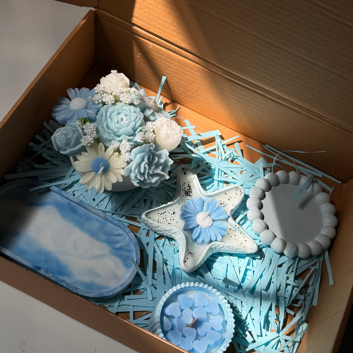 Luxury Candle & Décor Gift Box (5-Piece Set)